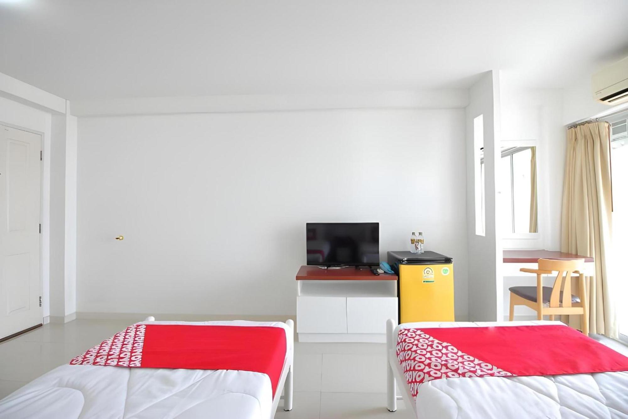 Super Oyo 498 Ladawan Villa Bangkok Eksteriør bilde