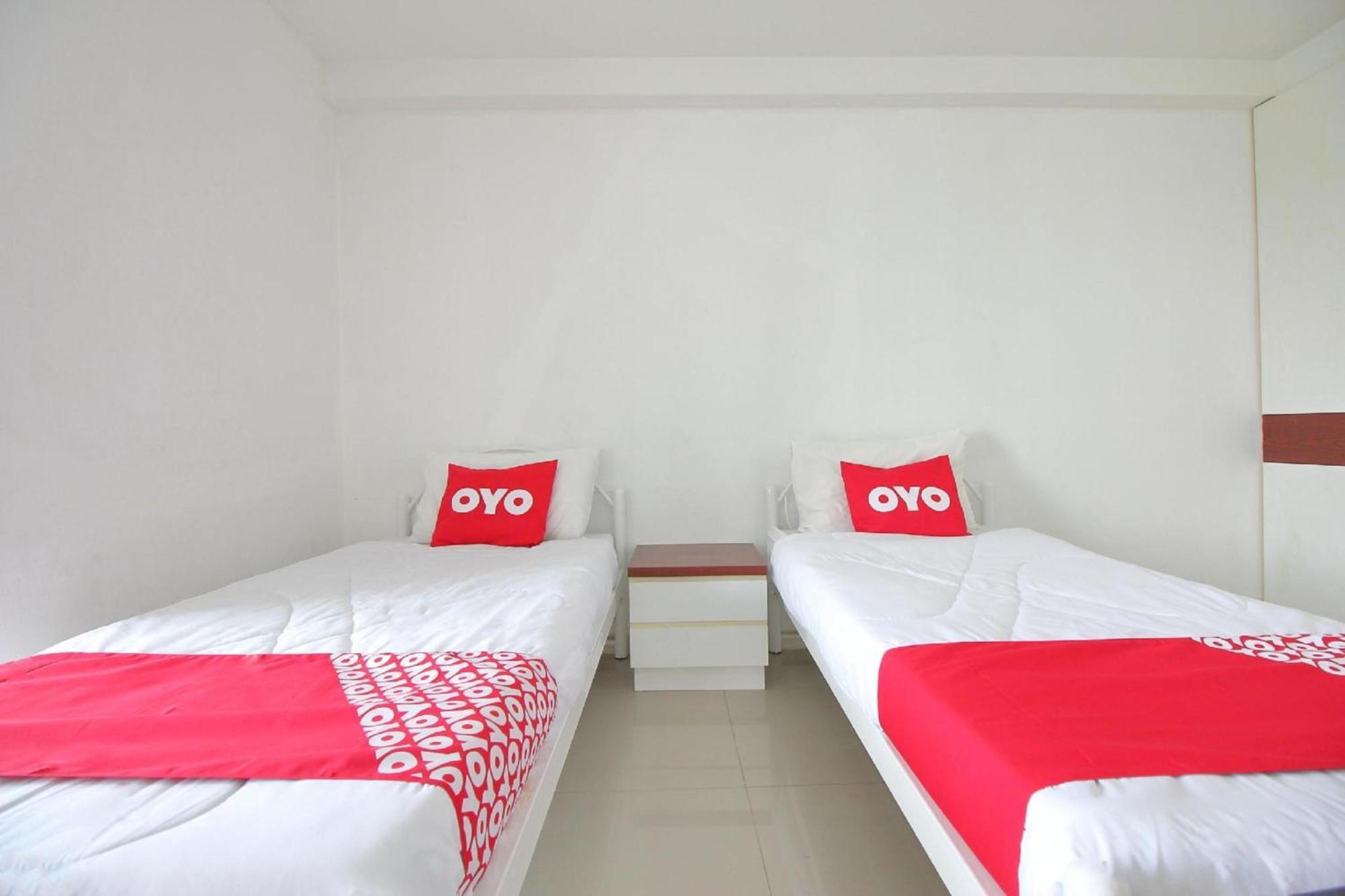 Super Oyo 498 Ladawan Villa Bangkok Eksteriør bilde