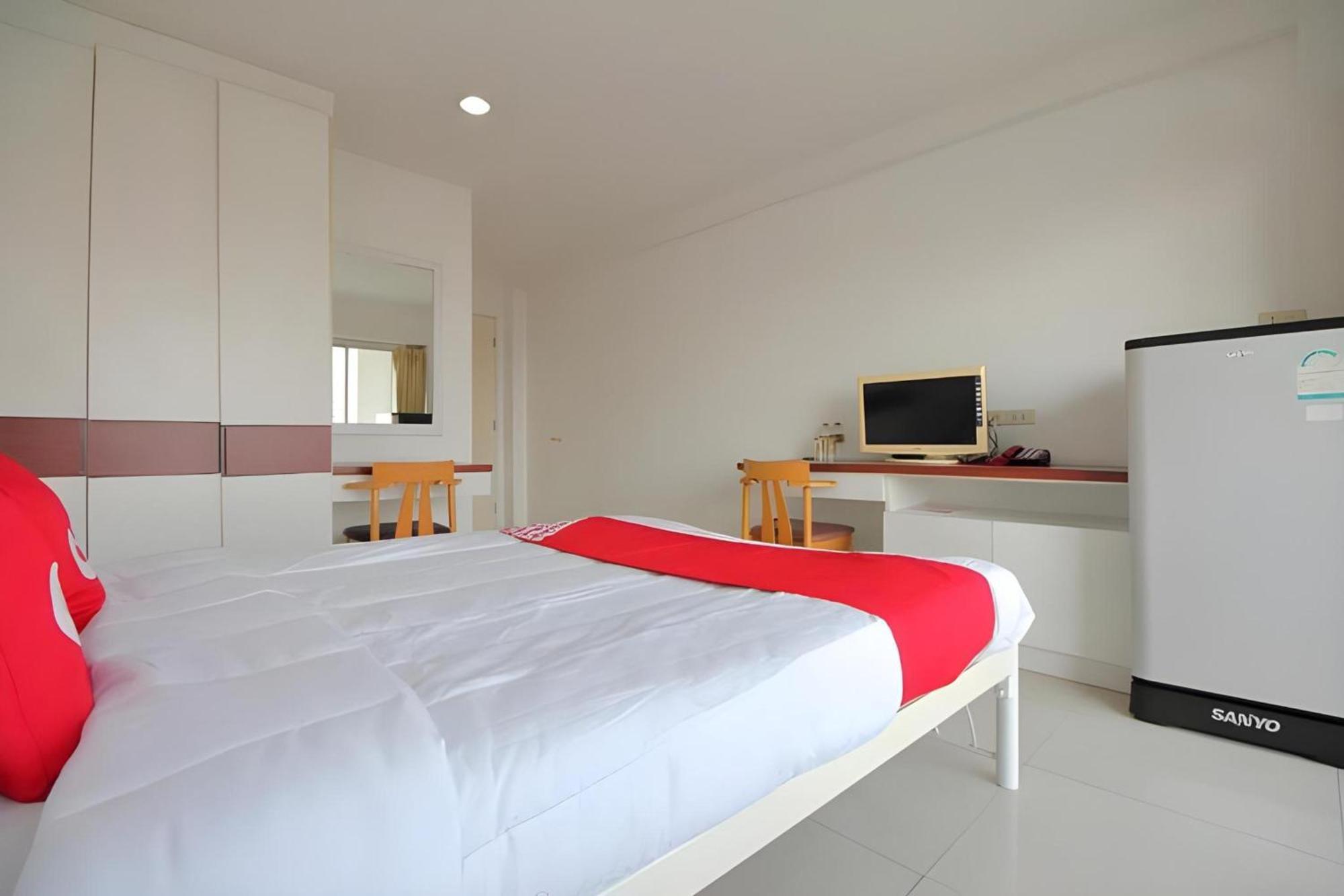 Super Oyo 498 Ladawan Villa Bangkok Eksteriør bilde
